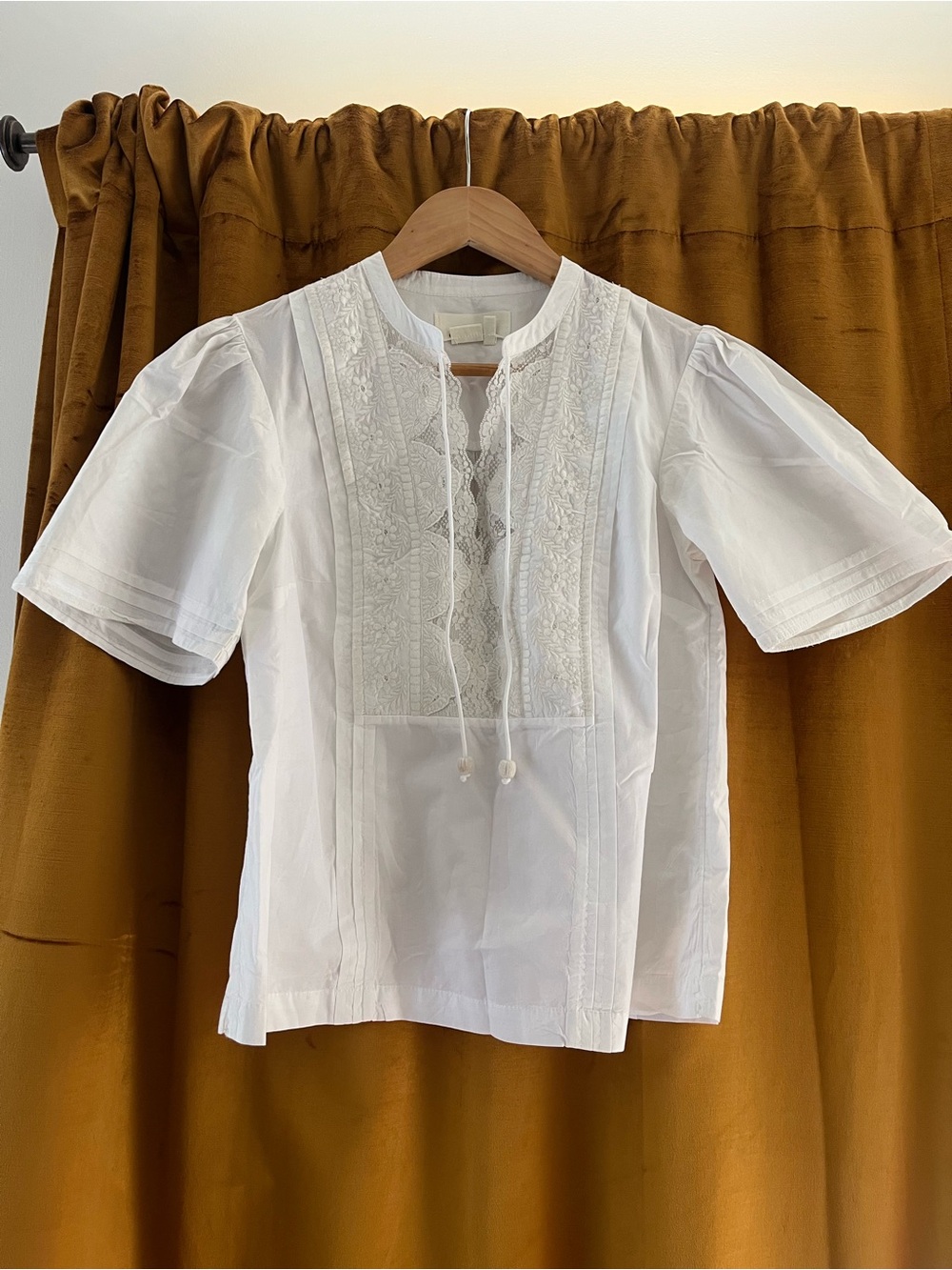 Anthropologie White Embroidered Top - Lightweight Summer Shirt